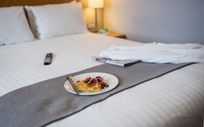 Holiday Inn Manchester West by IHG
