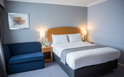 Holiday Inn Manchester West by IHG
