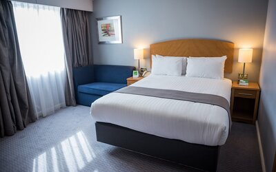 Holiday Inn Manchester West by IHG
