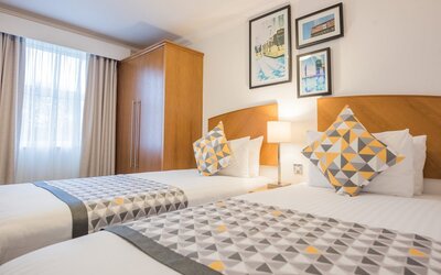 Holiday Inn Manchester West by IHG