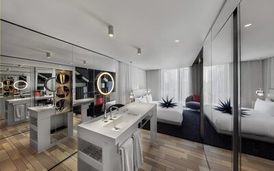 W London