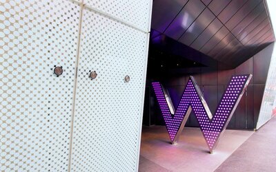 W London