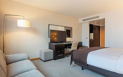 Pestana Chelsea Bridge Hotel & SPA