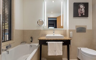 Pestana Chelsea Bridge Hotel & SPA