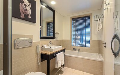 Pestana Chelsea Bridge Hotel & SPA