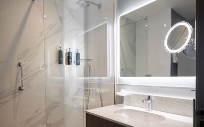 DoubleTree by Hilton London Angel Kings Cross