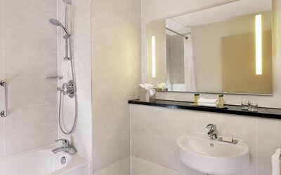 DoubleTree by Hilton London Angel Kings Cross