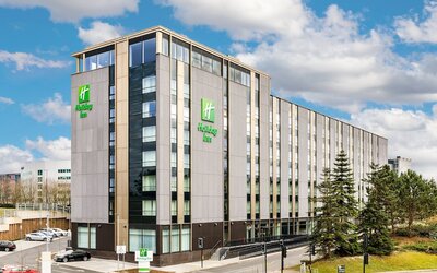 Holiday Inn Manchester Airport by IHG