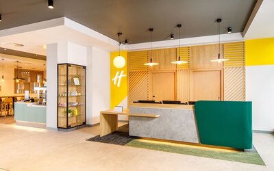 Holiday Inn Manchester Airport by IHG