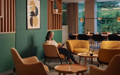 Holiday Inn Manchester Airport by IHG
