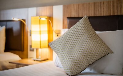 Holiday Inn Manchester Airport by IHG