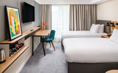 Holiday Inn Manchester Airport by IHG
