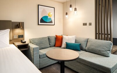 Holiday Inn Manchester Airport by IHG