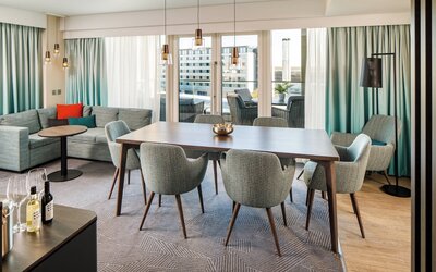 Holiday Inn Manchester Airport by IHG