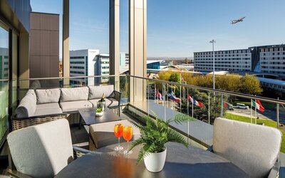 Holiday Inn Manchester Airport by IHG