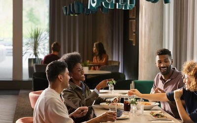 Holiday Inn Manchester Airport by IHG