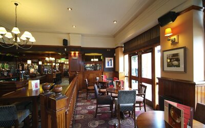 Premier Inn Bolton West