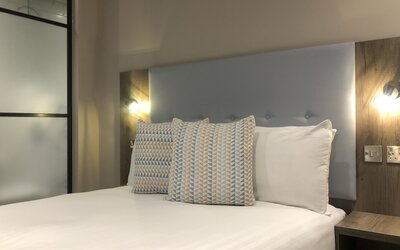 Euston Square Hotel