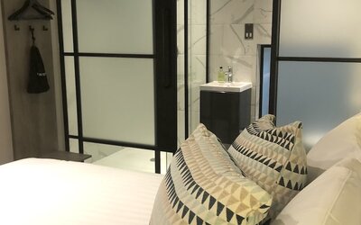 Euston Square Hotel