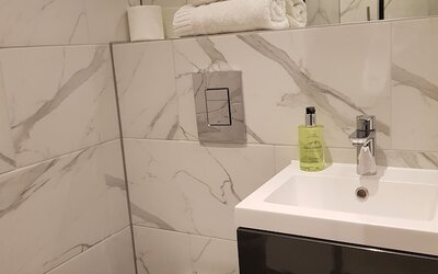 Euston Square Hotel