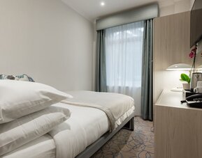 Blandford Hotel