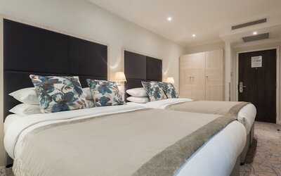 Blandford Hotel