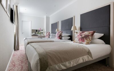 Blandford Hotel