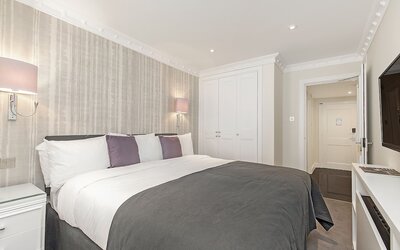 Mayfair House