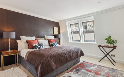 Mayfair House