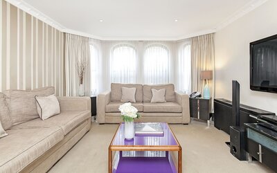 Mayfair House