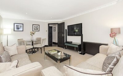 Mayfair House