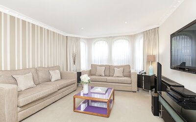 Mayfair House