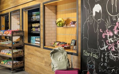 Moxy London Excel