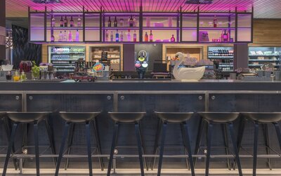 Moxy London Excel