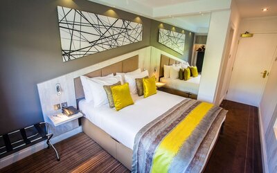 Red Hall Hotel