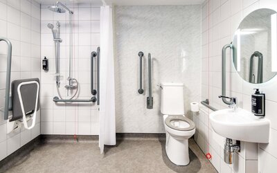 ibis budget Manchester Airport