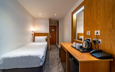 Central Park Hotel