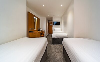 Central Park Hotel