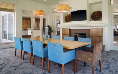Dining area at Hilton Garden Inn IAH Houston.