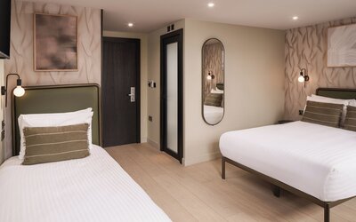 Central Park Hotel