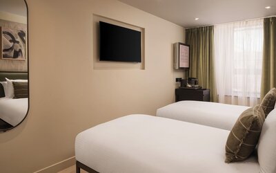 Central Park Hotel