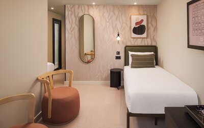 Central Park Hotel