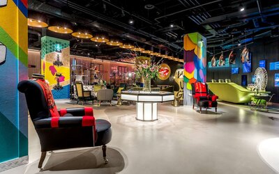 nhow London
