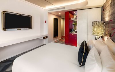 nhow London