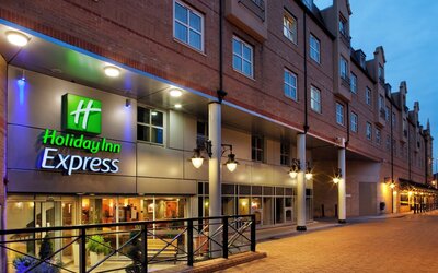 Holiday Inn Express London Hammersmith by IHG