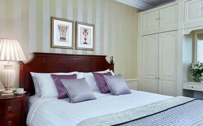 47 Park Street - Grand Residences by Marriott