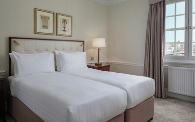 47 Park Street - Grand Residences by Marriott