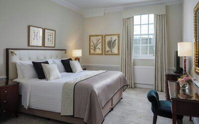 47 Park Street - Grand Residences by Marriott