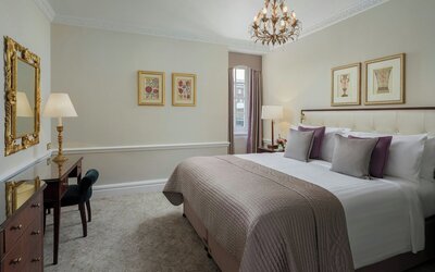 47 Park Street - Grand Residences by Marriott