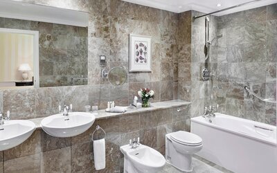 47 Park Street - Grand Residences by Marriott